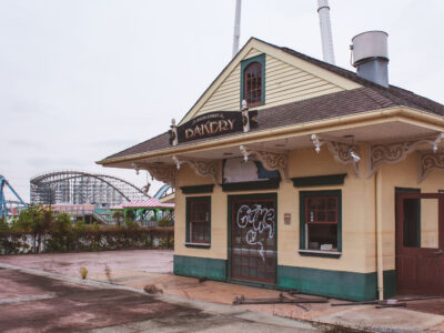 Six Flags New Orleans Bakery After Hurricane Katrina