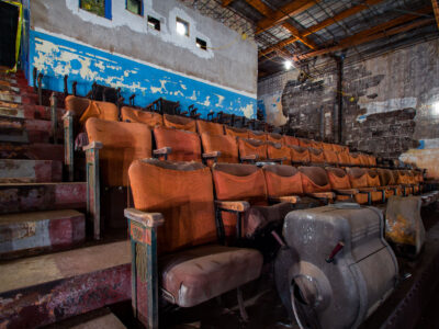 Hollywood Theater, Minneapolis: Decaying Auditorium Seats