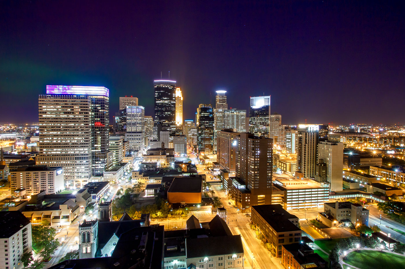 Northern Lights seen in Downtown Minneapolis 2013