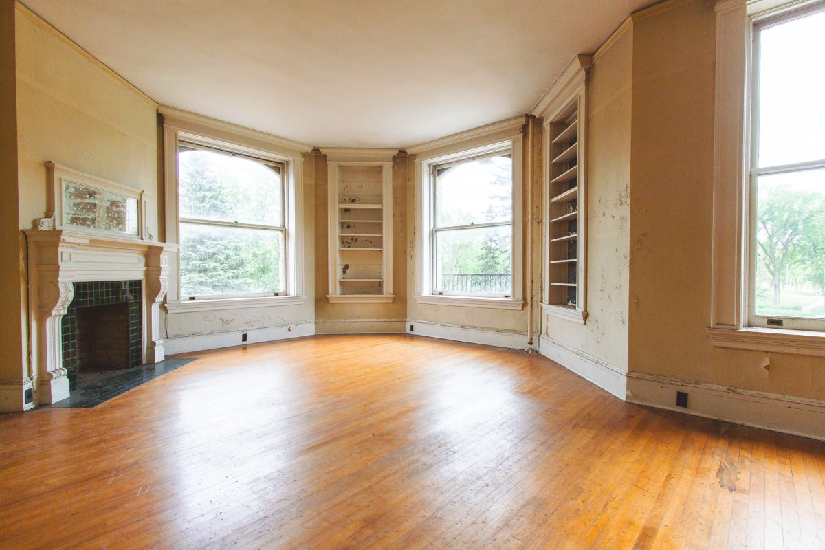 Bay Window Parlor with Built-In Shelving, Fergus Falls Kirkbride Building