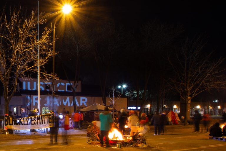 Jamar Clark protests at Minneapolis Police Station 1 Jamar Clark protests at Minneapolis Police Station