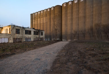 An abandoned ADM grain elevtor seen in Dinkytown Minneapolis.