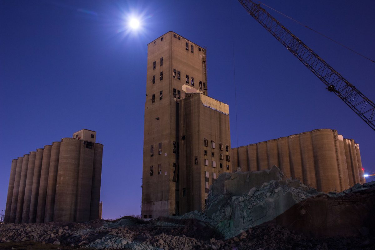Dinkytown Grain Elevator Complex Under Demolition, Minneapolis