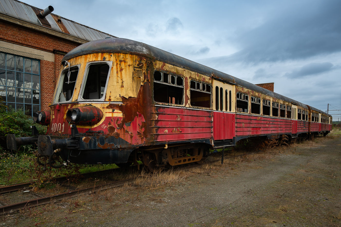 Abandoned SNCB Autorail 4001 Charleroi