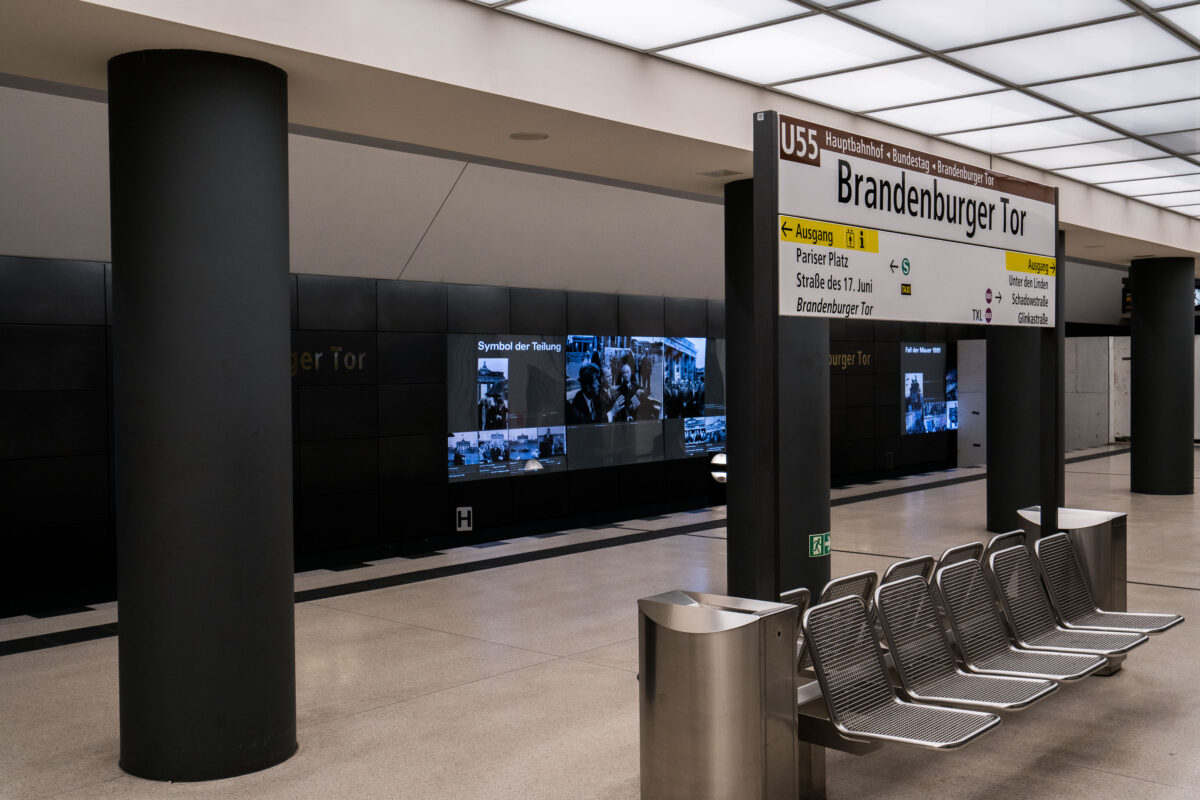Benches At Brandenburger Tor Train Station