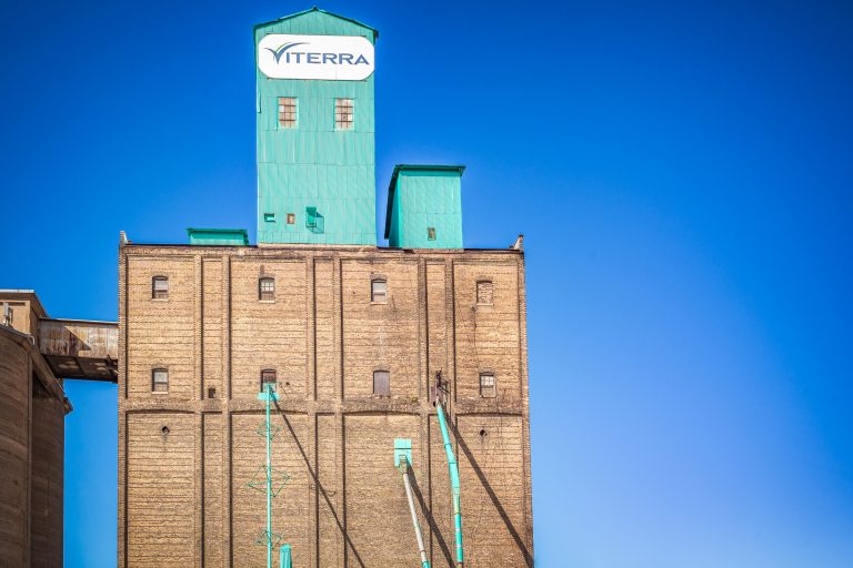 Viterra Grain Elevator in Northeast Minneapolis 2 Viterra Grain Elevator in Northeast Minneapolis