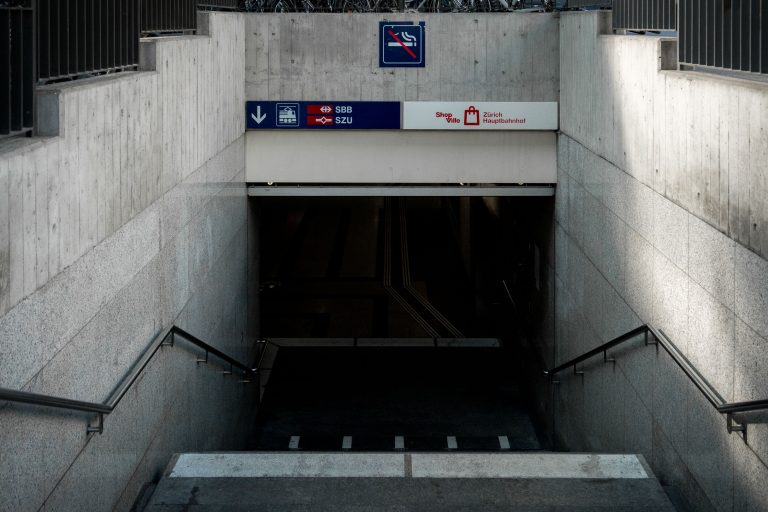 Zürich Hauptbahnhof Underground Entrance 2 Zürich Hauptbahnhof underground entrance to SBB, SZU, and ShopVille.
