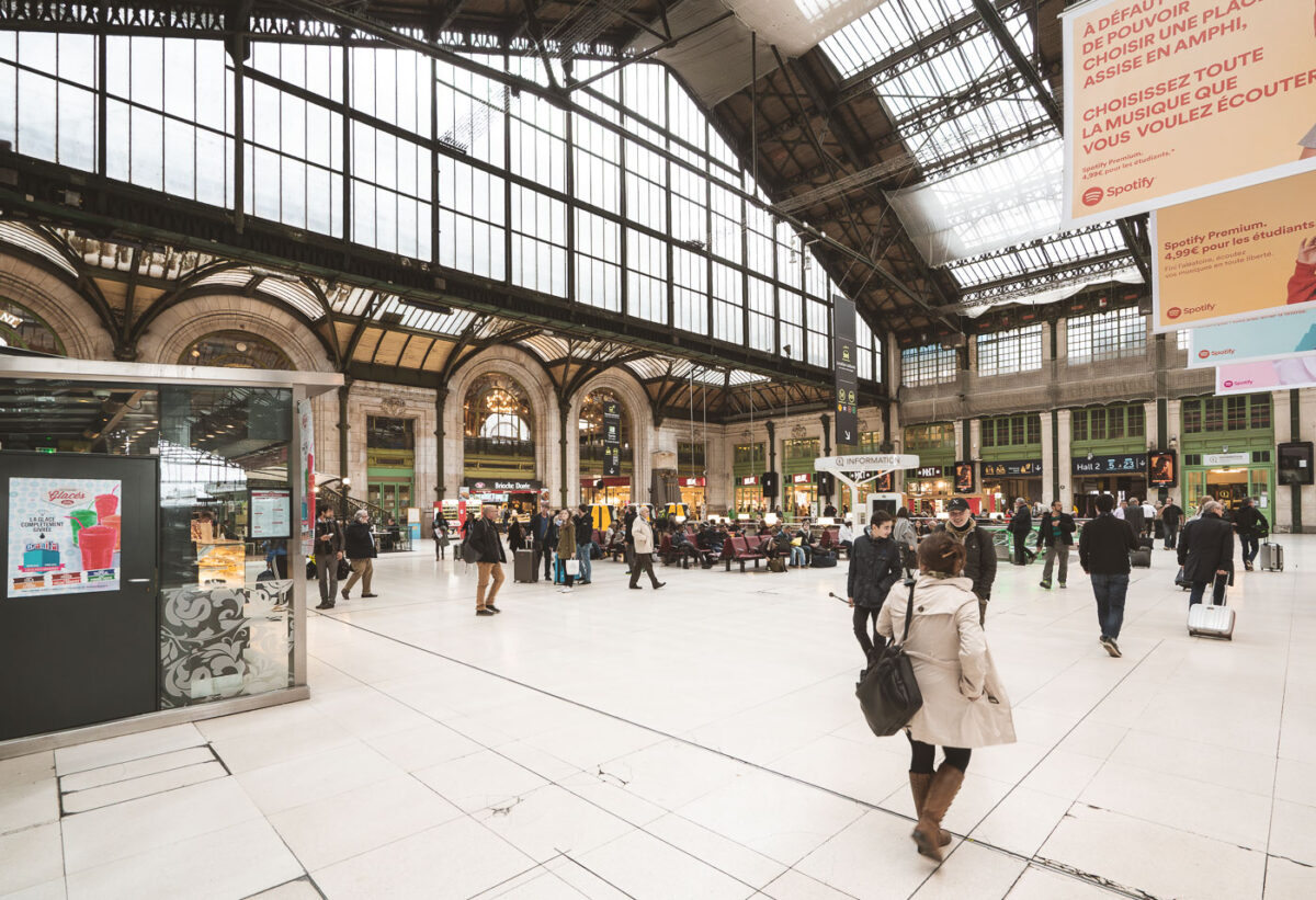 Paris Gare de Lyon train station 2017