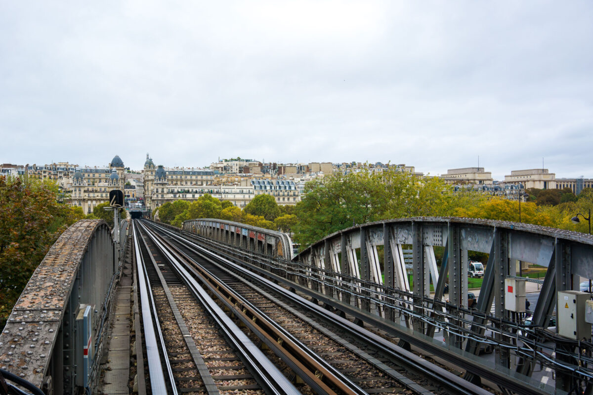 Paris Metro Line 6 on Pont de Bir-Hakeim toward Passy