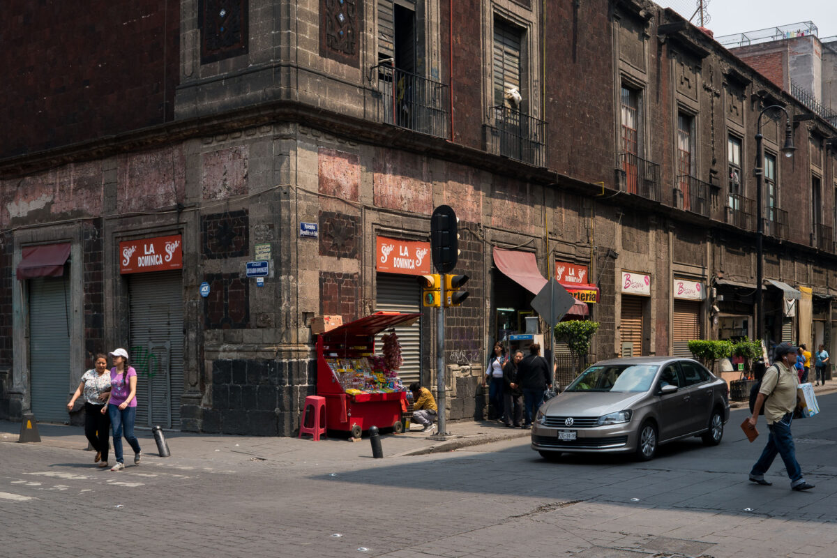 Corner of Calle República de Uruguay and Calle 5 de Febrero