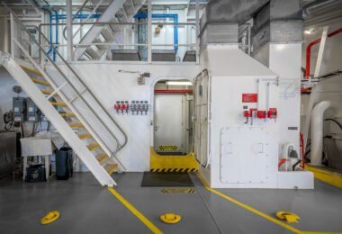 Nasa's Pegasus barge that will carry fuel tanks for the Space Launch System to other NASA facilities for testing and launches.

More Info:
NASA Infographic: https://www.nasa.gov/exploration/systems/sls/multimedia/barge-pegasus-infographic
Pegasus Barge Fact Sheet: https://www.nasa.gov/sites/default/files/atoms/files/sls_pegasus_fact_sheet_508_final_04212017.pdf