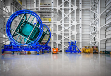 Inside the Vertical Weld Center. The friction-stir-weld tool for wet and dry structures on the Space Launch System (SLS) core stage. It will weld barrel panels together to produce whole barrels for the two pressurized tanks, the intertank, the forward skirt and the aft engine section.

More Info: https://www.nasa.gov/exploration/systems/sls/