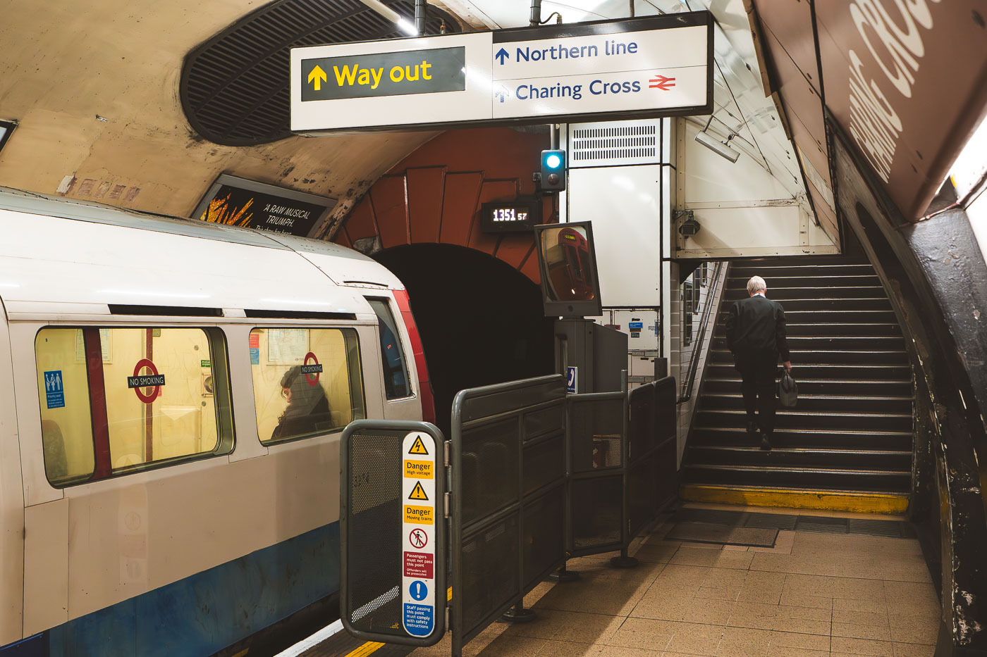 Charing Cross Underground Station Bakerloo Line Terminus