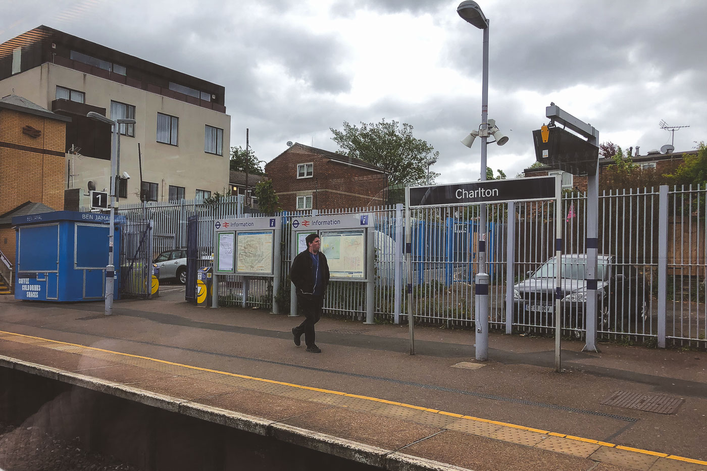 Charlton Train Station platform