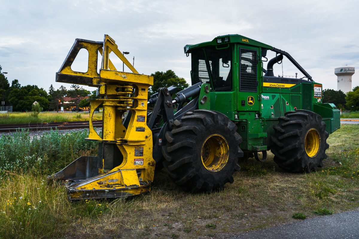 John Deere 843L Feller Buncher – Southwest LRT Construction