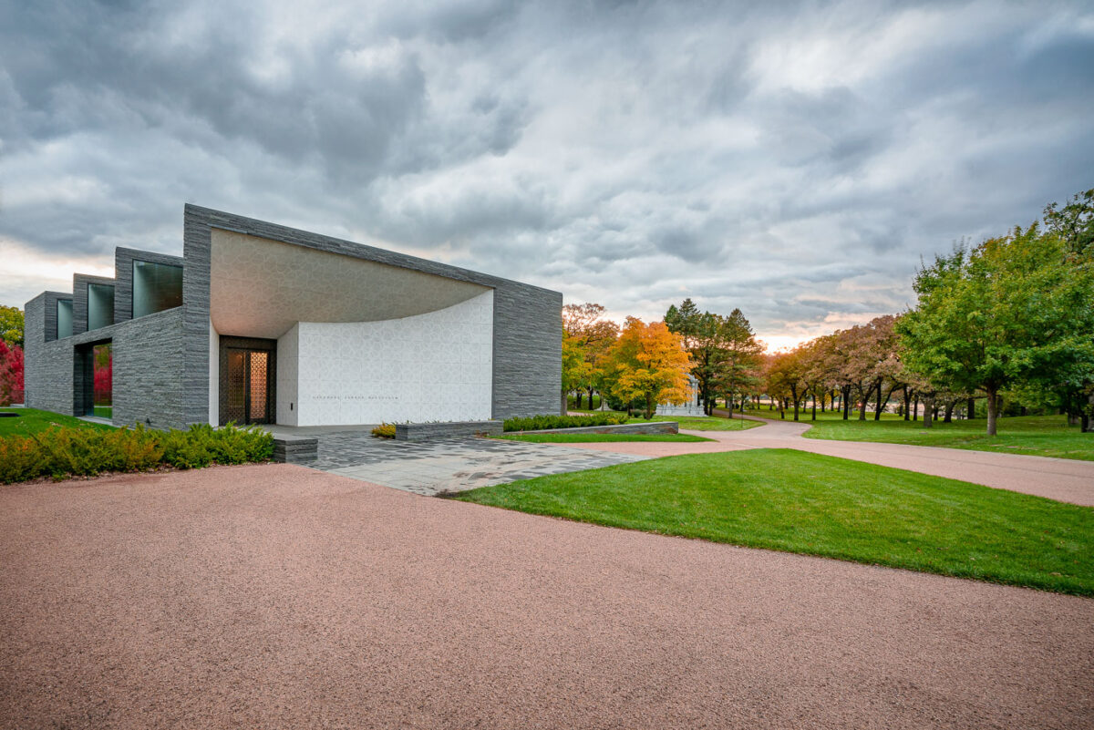 Lakewood Cemetery Garden Mausoleum, Minneapolis