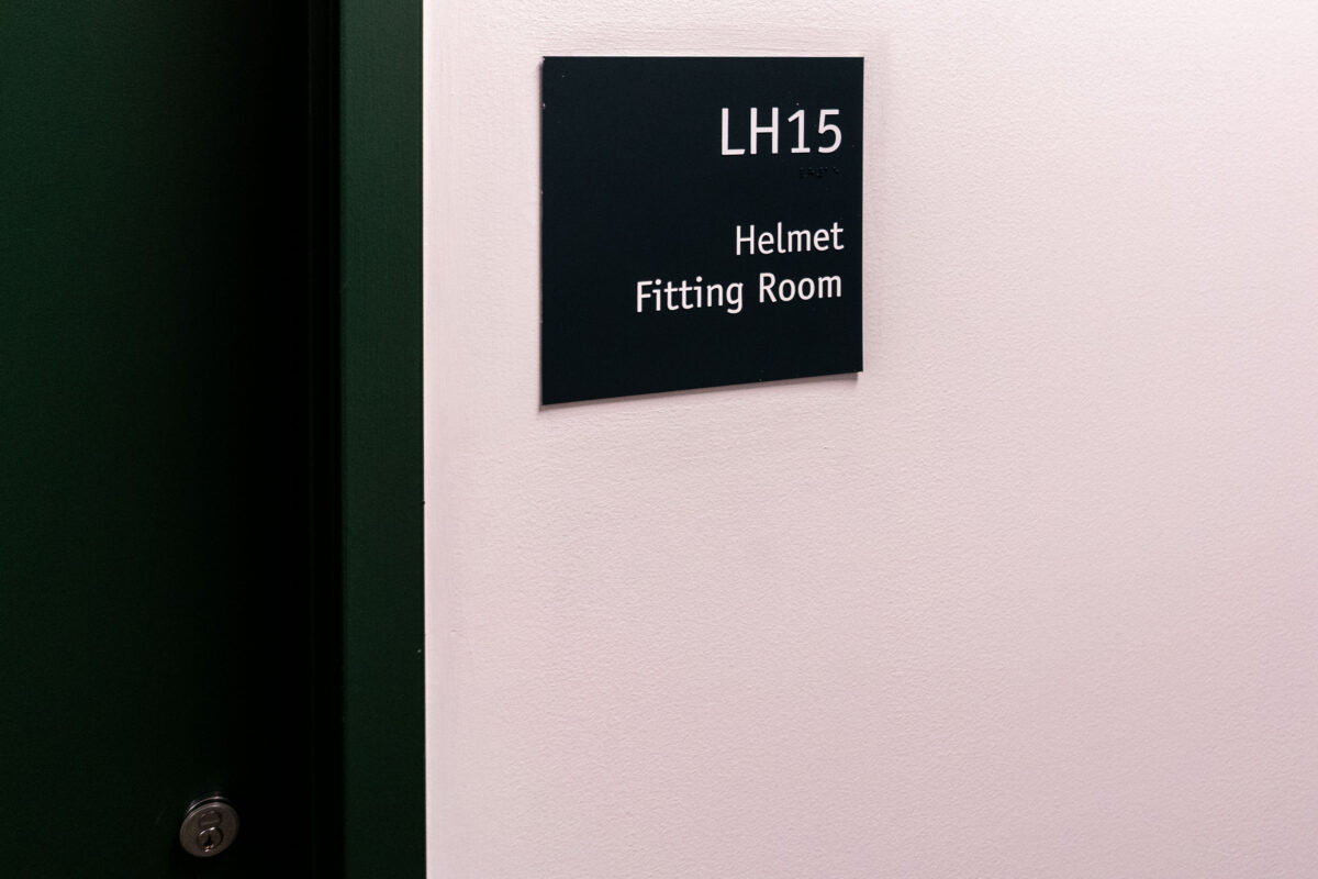 Lambeau Field Helmet Fitting Room LH15