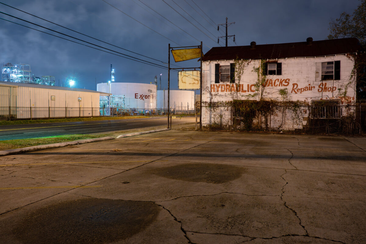 Baton Rouge: ExxonMobil Refinery and Abandoned Hydraulic Shop
