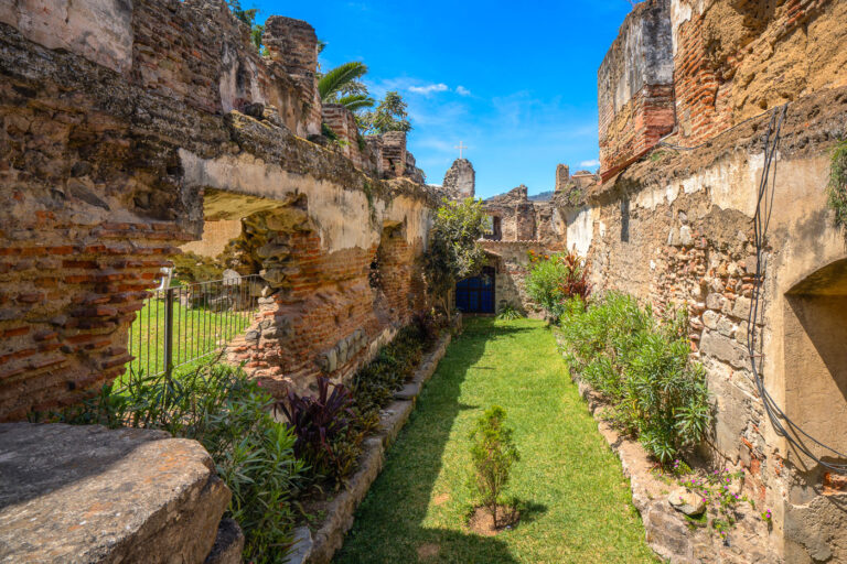 Santuario San Francisco el Grande in Antigua 1 Santuario San Francisco el Grande. A church in Antigua that was built in 1702.