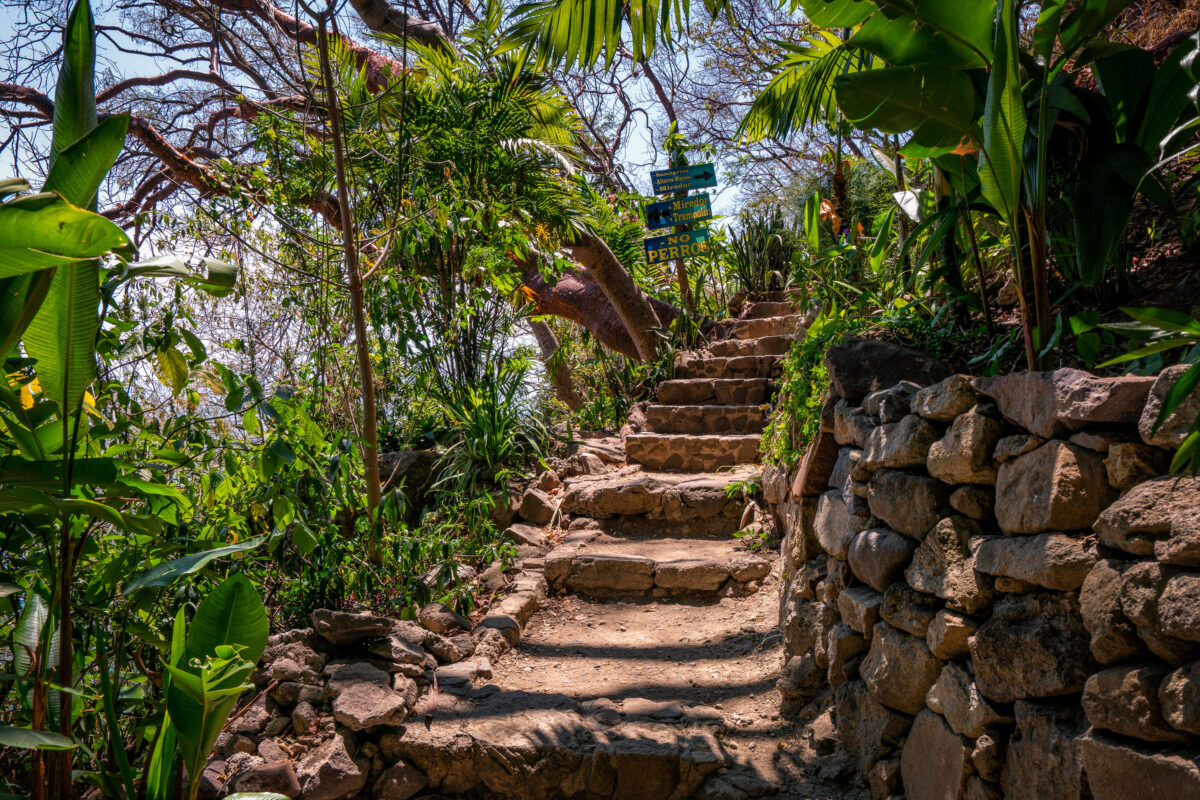 Cerro Tzankujil Nature Reserve Path, San Marcos, Guatemala