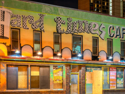 Hard Times Cafe, Minneapolis: Boarded Up During COVID-19
