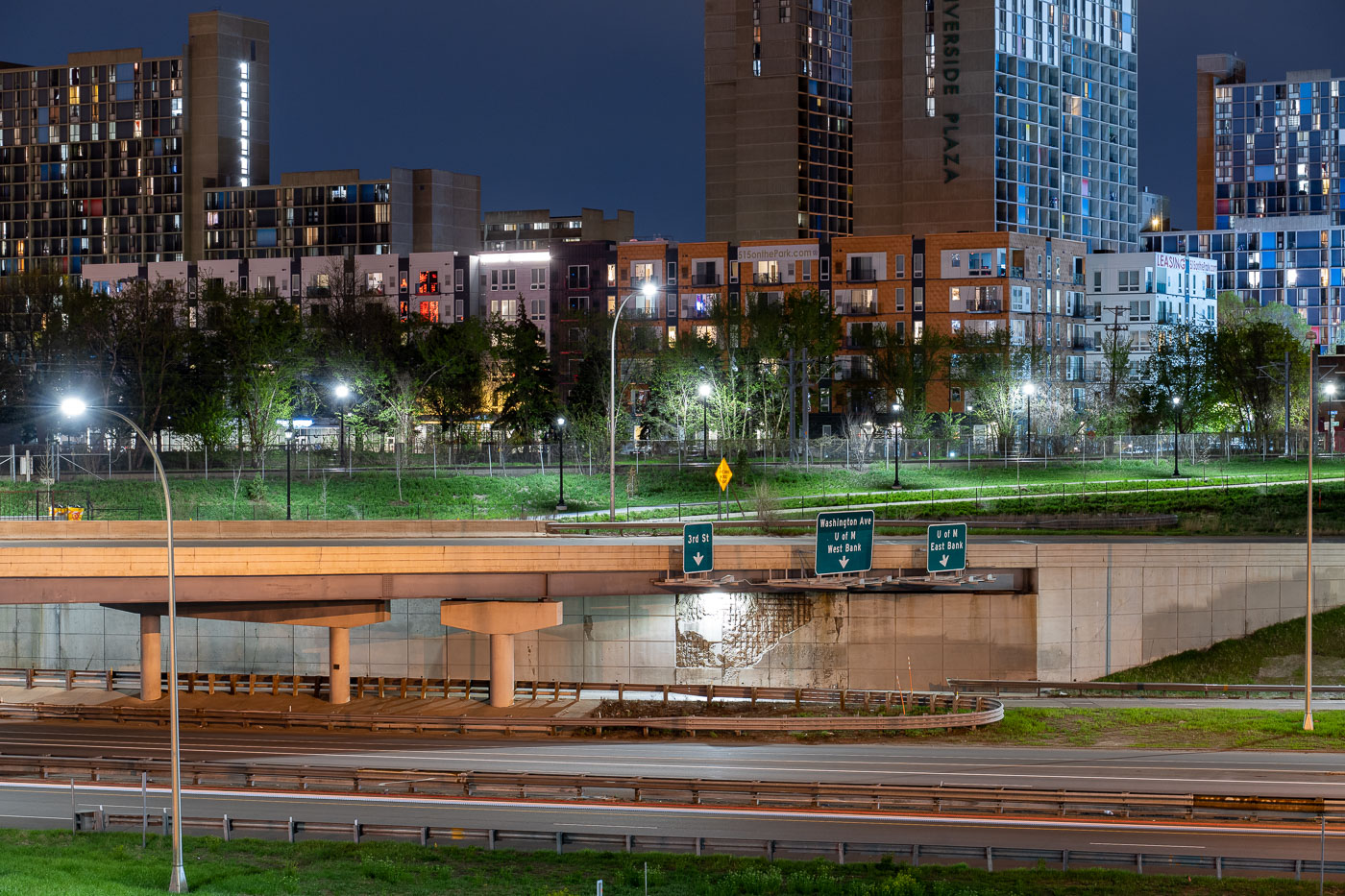 35W and Riverside Plaza towers at night