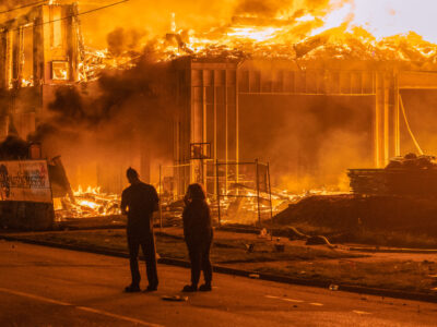 Everlake Apartments Fire, Minneapolis Protests