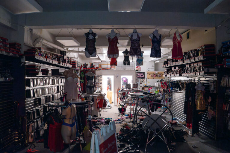 Venus Unveiled lingerie store after looting 2 Venus Unveiled on Lake Street looted during the 3rd day of protests in Minneapolis following the death of George Floyd.