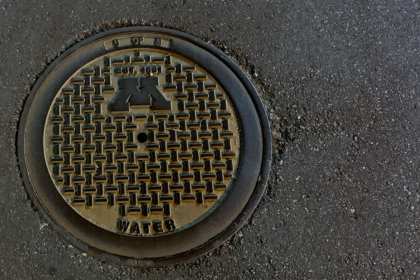University of Minnesota Water Manhole Lid