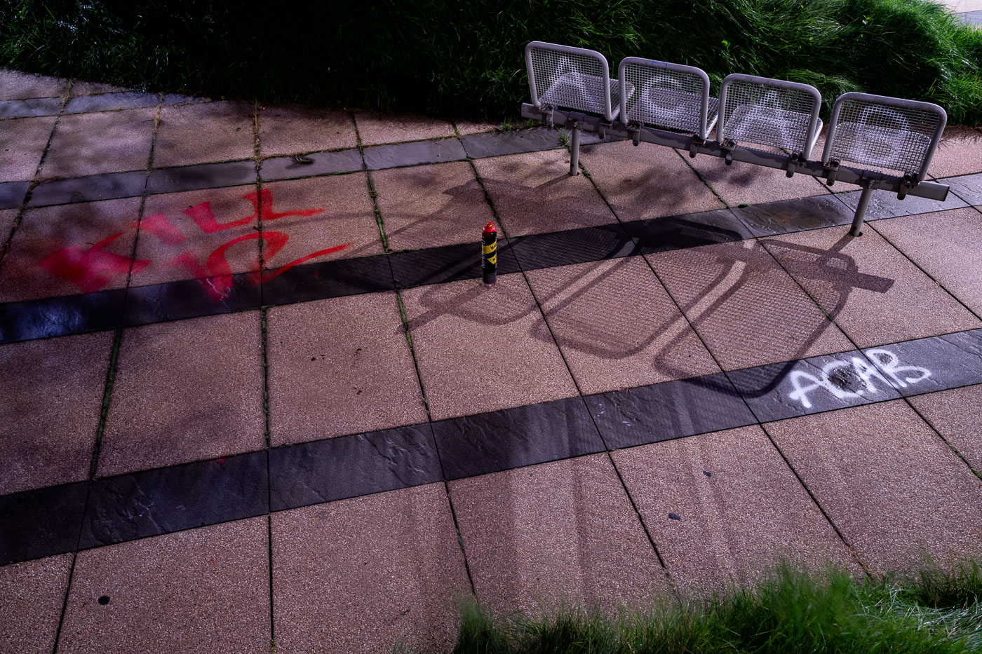 ACAB written on Federal Courthouse benches