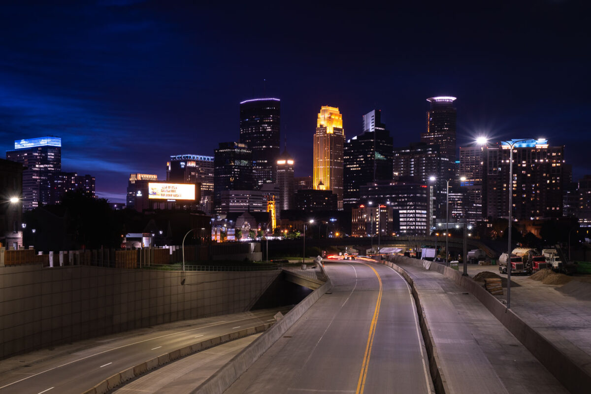 An empty I-35w leading into Downtown Minneapolis during interstate construction.