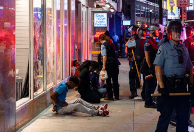Arrests made by Minneapolis Police in downtown Minneapolis after looting broke out following false rumors of a Minneapolis Police shooting. The death of the man was a suicide.