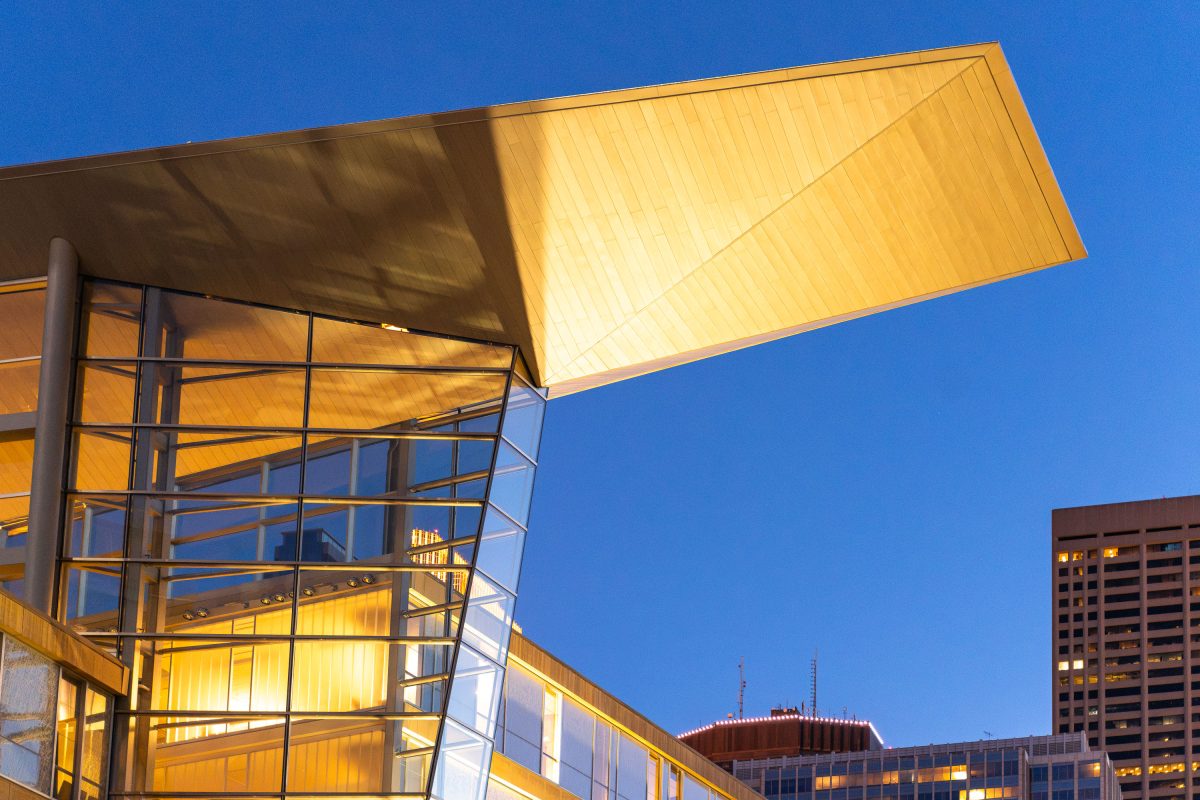 Cantilevered Roof, Minneapolis Central Library