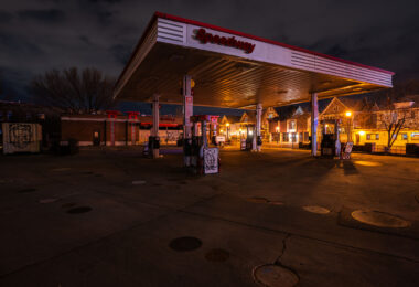 Re-modeling beginning on the burned out Speedway on Hennepin Ave in Uptown Minneapolis.