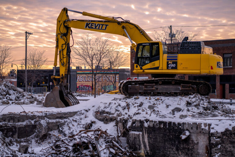Demolition of Minnehaha Liquors Building 1 Demolition of buildings destroyed in the uprising that followed the May 25th, 2020 death of George Floyd. The buildings were home to Minnehaha Liquors, a chiropractor’s office and GM Tobacco.