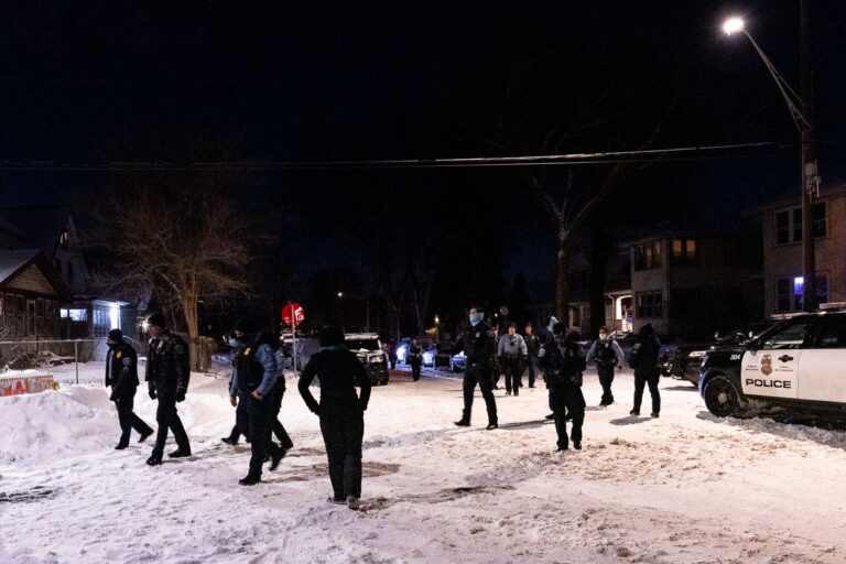 Police respond to George Floyd Square 4 17 officers respond to a shooting at George Floyd Square after 2 victims had already been transported to hospitals by the community. Those at the square confronted the officers and offered to walk five of them in to collect shell casings.
