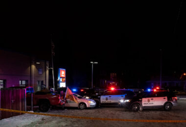 Minneapolis Police fatally shoot a man after a traffic stop.