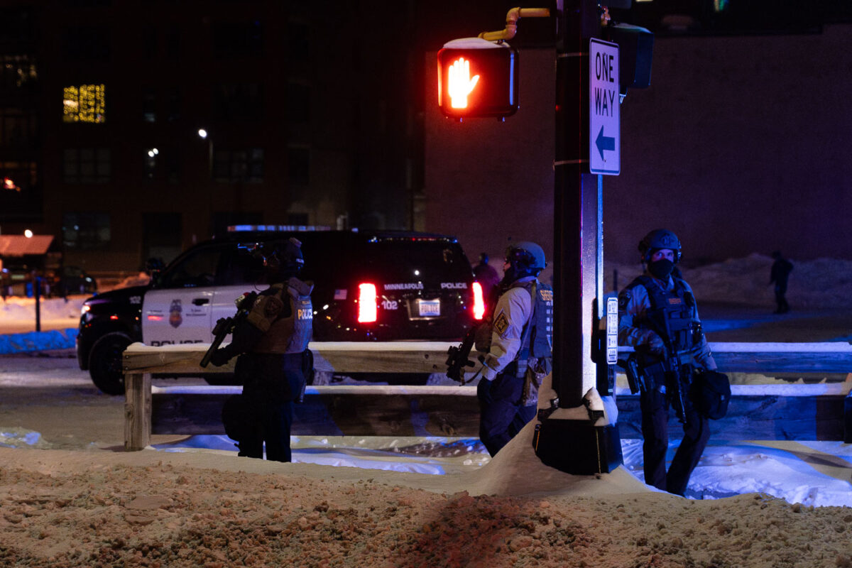 Around 100 in Minneapolis joined a NYE nationwide call for protest supporting those imprisoned by the state. After the jail was spray-painted Minneapolis Police, State Patrol, Golden Valley PD, Hennepin Sheriffs, & state aerial surveillance descended on the area to arrest dozens.