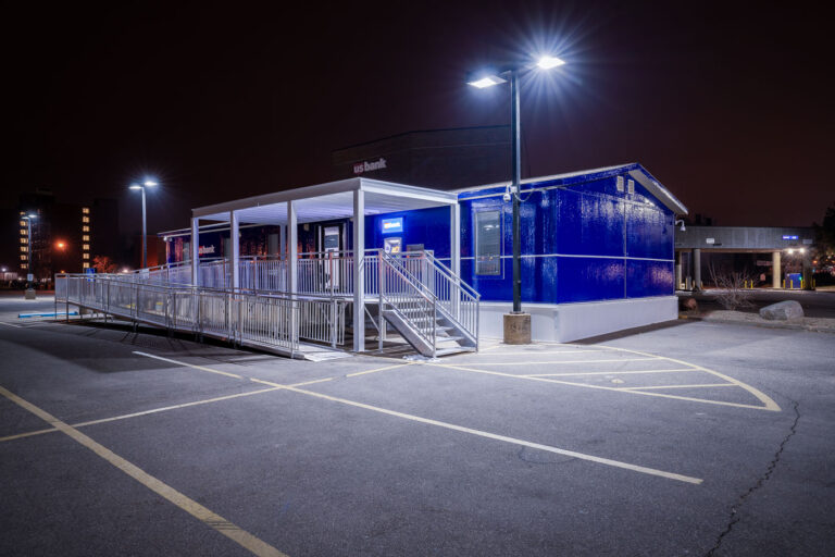 Temporary US Bank branch in Minneapolis 2 A temporary US Bank branch in the parking lot of the US Bank building. The bank sits just a few buildings away from the Minneapolis 3rd precinct police station that was burned after the May 25th, 2020 death of George Floyd.