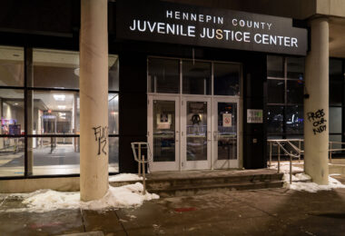 Around a hundred joined a NYE nationwide call for protest supporting those imprisoned by the state. The Minneapolis Police, State Patrol, Golden Valley PD, Hennepin Sheriffs, & state aerial surveillance descended on the area to arrest dozens after the jail was spray-painted.