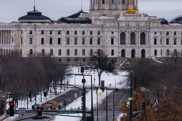 Minnesota State Capitol roads closed 3 A pro-Trump rally at the Minnesota State Capitol had about 20 in attendance. The Capitol was heavily secured by Ramsey County, St. Paul Police, DNR Conservation Officers, State Patrol and the National Guard after reports of possible violence at State Capitols.