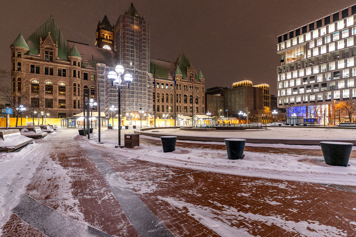 Snowstorm and Minneapolis City Hall prior to Chauvin trial