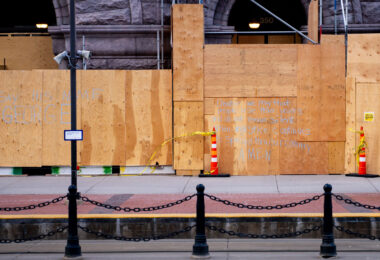 Minneapolis City Hall during the Derek Chauvin muerder trial.