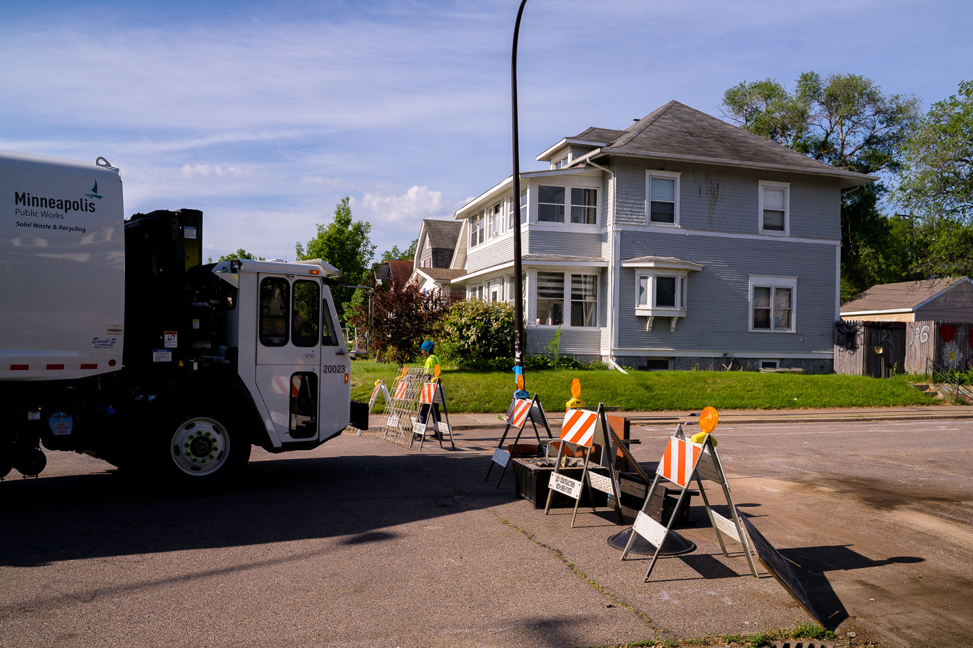 Minneapolis Public Works removes street barricades at GFS