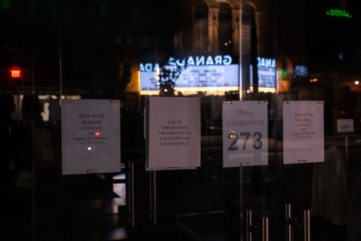 Signs on H&M after Winston Smith was killed by law enforcement the day before a block away. Stores closed early over potential unrest in the area.