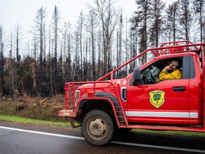 NJ Forest Fire Service Firefighter, Superior NF, Glenwood Fire
