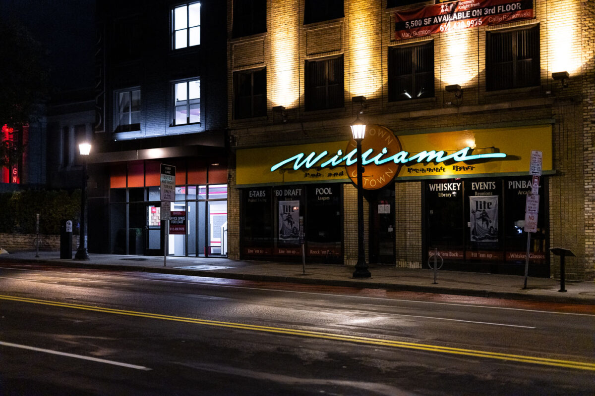 William's Pub in Uptown Minneapolis 2021