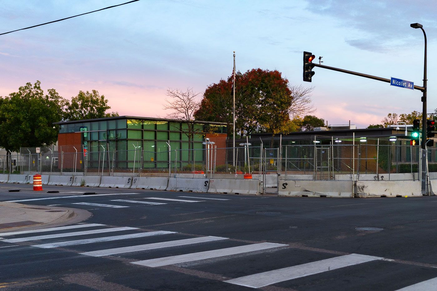 Minneapolis Police Fifth Precinct fencing and barricades