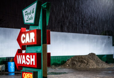 Park & Lake Car Wash in Minneapolis during a late fall rainfall.