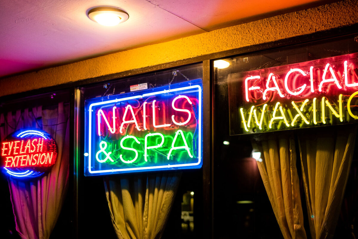 Minneapolis Nail & Spa, Facial, Waxing, Eyelash Extension Neon Signs
